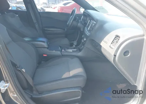 2017 Dodge Charger Se Rwd z USA, uszkodzony, nr VIN 2C3CDXBG6HH579348